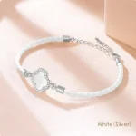 MOONLIGHT Classic Design Natural Shell Four-Leaf Clover Bracelet for Women